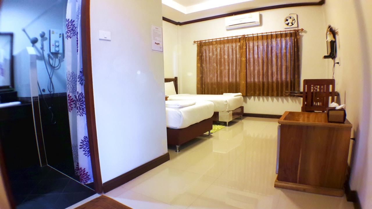 Khum Nakhon Hotel Nakhon Si Thammarat Eksteriør billede