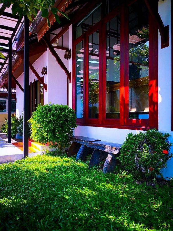 Khum Nakhon Hotel Nakhon Si Thammarat Eksteriør billede