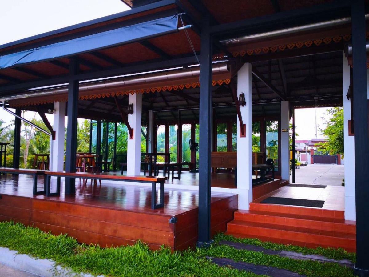 Khum Nakhon Hotel Nakhon Si Thammarat Eksteriør billede